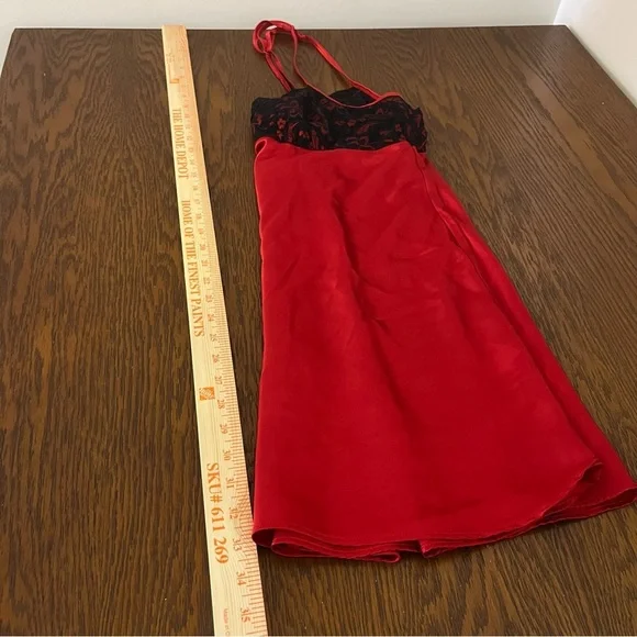 Linea Donatella Womens Red Black Lace Chemise Slip Dress Vampire 2X Romantic - Picture 10 of 10